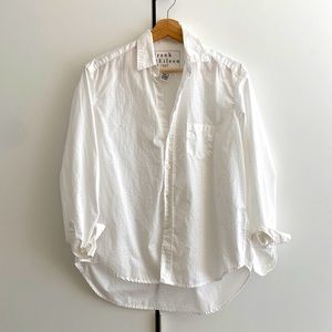 Frank & Eileen white button up shirt with embossed pattern. Eileen style Small.